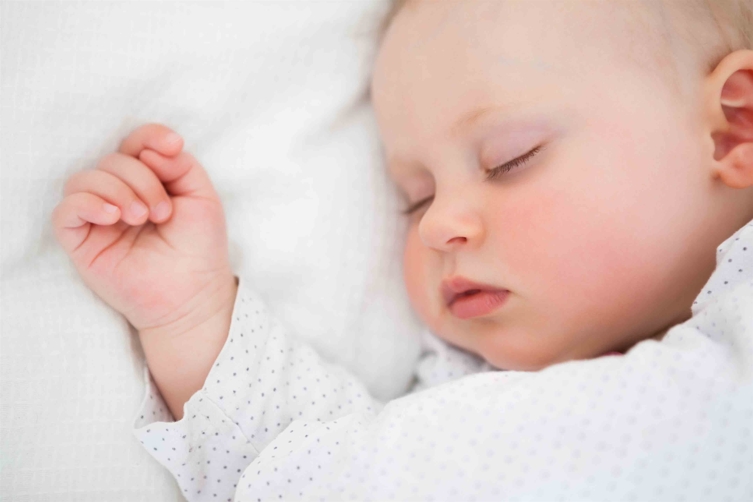 Những kiến thức bạn cần biết về giấc ngủ an toàn cho trẻ