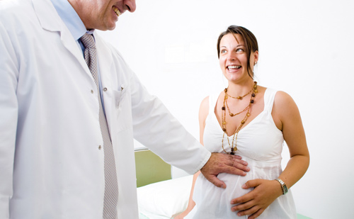 Mẹ bầu cần đi khám thai khi  thấy các dấu hiệu sau
